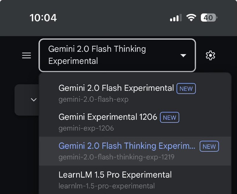 谷歌发布新模型：Gemini 2.0 Flash Thinking这个新模型的特色是能够展示其推理思考过程，同时保持Flash版本的高速处理能力