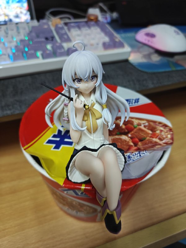 #日常 她第一次做了泡面压的工作😂