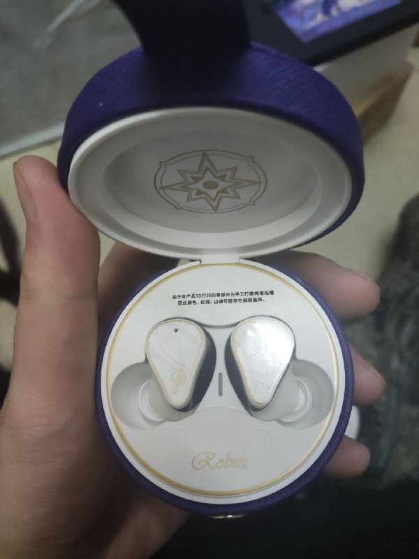 #日常 #铁 牢鸟耳机到货啦 确实好看#日常 #铁 牢鸟耳机到货啦 确实好看