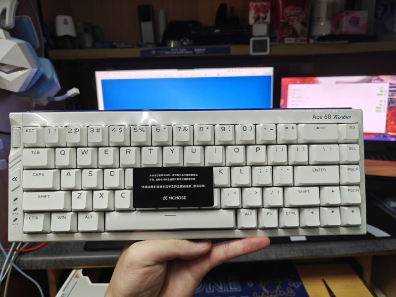 #日常 昨天忘记分享我的新键盘了是买来打 osu 的磁轴键盘（反正白给的不要白不要），型号是迈从 Ace68 Turbo#日常 昨天忘记分享我的新键盘了是买来打 osu 的磁轴键盘（反正白给的不要白不要），型号是迈从 Ace68 Turbo